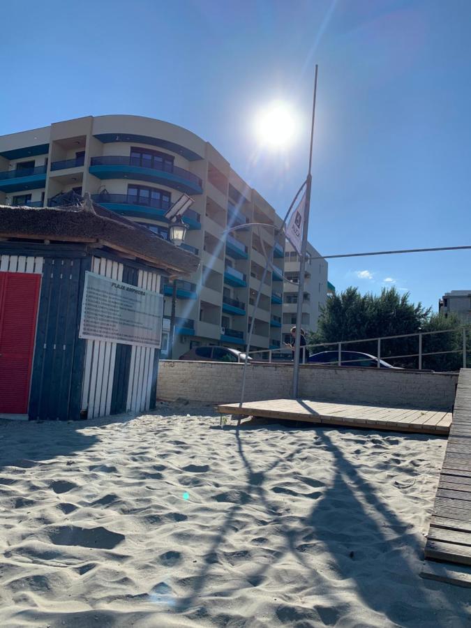 Sunrise Holiday Apartment - Mamaia Nord Năvodari Eksteriør billede