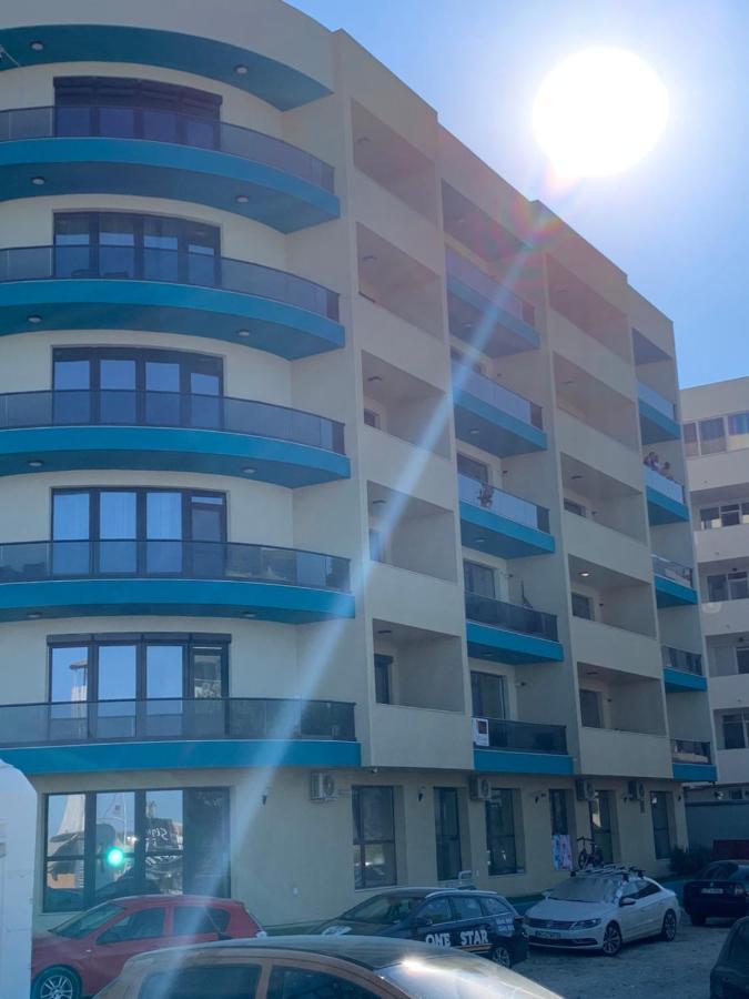 Sunrise Holiday Apartment - Mamaia Nord Năvodari Eksteriør billede