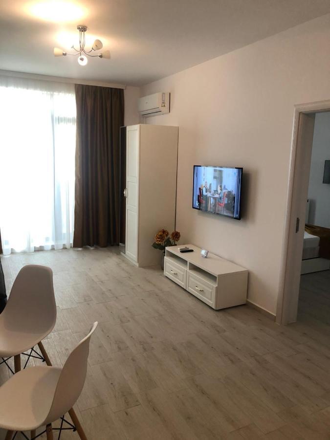 Sunrise Holiday Apartment - Mamaia Nord Năvodari Eksteriør billede