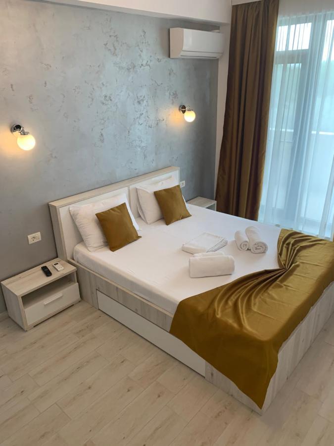 Sunrise Holiday Apartment - Mamaia Nord Năvodari Eksteriør billede