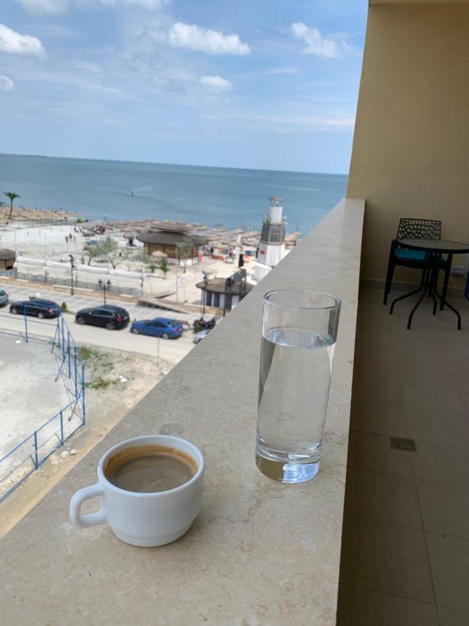 Sunrise Holiday Apartment - Mamaia Nord Năvodari Eksteriør billede